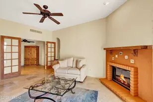 1216 E Camino Diestro, Oro Valley, AZ 85704 - Photo 10