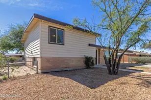 7932 E 2nd St, Tucson, AZ 85710 - Photo 6