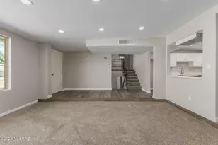 7932 E 2nd St, Tucson, AZ 85710 - Photo 10