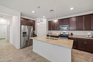 2134 W Ephesus Ct, Tucson, AZ 85742 - Photo 8