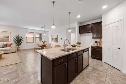 2134 W Ephesus Court, Tucson, AZ 85742 - Photo 8