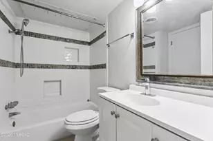 1620 N Wilmot Rd, Tucson, AZ 85712 - Photo 14