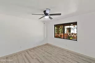 187 S Paseo Tierra, Green Valley, AZ 85614 - Photo 8