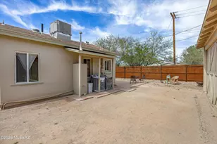 948 N Perry Ave, Tucson, AZ 85705 - Photo 26