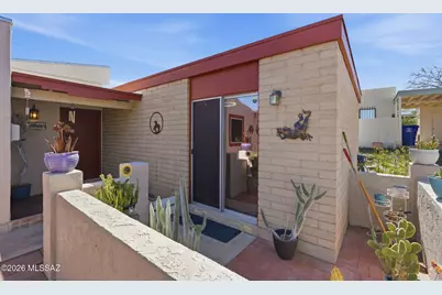 1851 S Skyview Place, Tucson, AZ 85748 - Photo 2
