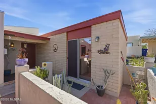 1851 S Skyview Pl, Tucson, AZ 85748 - Photo 2