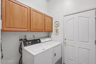 302 W Continental Vista Pl, Green Valley, AZ 85614 - Photo 22