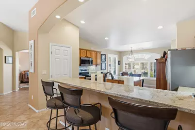 976 N Night Heron Drive, Green Valley, AZ 85614 - Photo 12