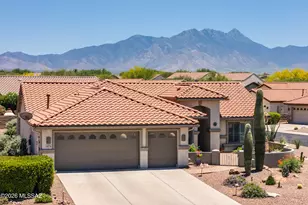 976 N Night Heron Dr, Green Valley, AZ 85614 - Photo 1