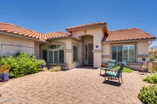 976 N Night Heron Dr, Green Valley, AZ 85614 - Photo 2