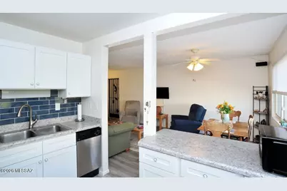 8050 E Broadway Boulevard #D105, Tucson, AZ 85710 - Photo 14