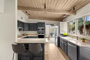 8801 E Lancaster Rd, Tucson, AZ 85715 - Photo 12