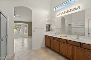 1547 N Buttes Dr, Green Valley, AZ 85614 - Photo 10