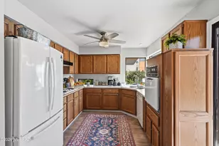 200 E Suntree St, Tucson, AZ 85737 - Photo 10