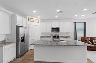 10072 S Arnold Ranch Rd, Vail, AZ 85641 - Photo 8