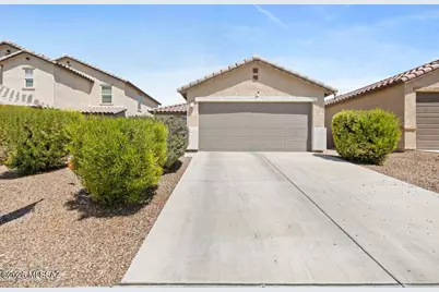 13173 E Iron Chief Drive, Tucson, AZ 85747 - Photo 1