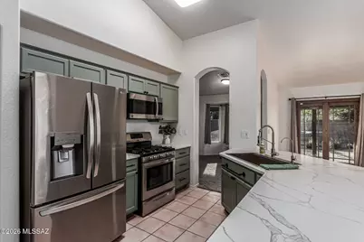 7609 W Running Bear Drive, Tucson, AZ 85743 - Photo 10