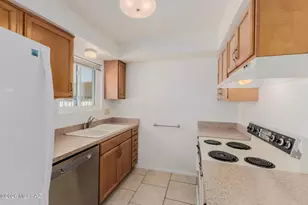 5935 E Sun County Blvd, Tucson, AZ 85712 - Photo 12