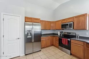 11092 W Coppertail Dr, Marana, AZ 85653 - Photo 6