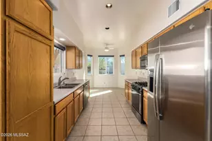 8119 N Peppersauce Dr, Tucson, AZ 85704 - Photo 14