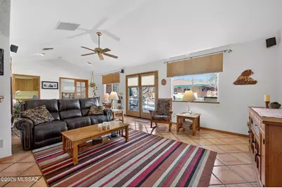 11361 E Calle Vaqueros, Tucson, AZ 85749 - Photo 12