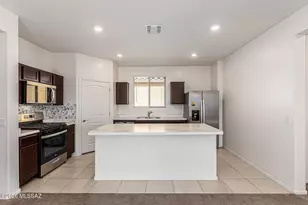 12612 N Krista Ave, Marana, AZ 85653 - Photo 12