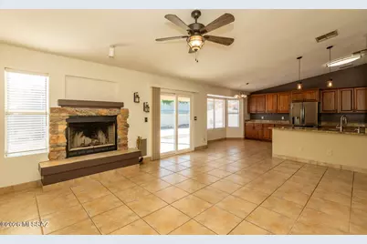 8982 E Pomegranate Street, Tucson, AZ 85730 - Photo 14