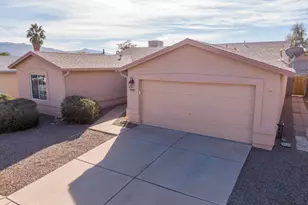 8982 E Pomegranate St, Tucson, AZ 85730 - Photo 2