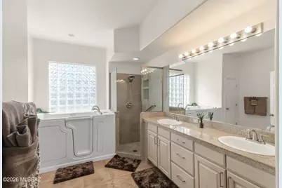 8738 E Bear Paw Place, Tucson, AZ 85749 - Photo 22
