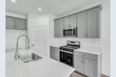 12538 W Nicholas Drive, Marana, AZ 85653 - Photo 6