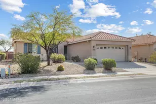 9358 N Desert Mist Ln, Tucson, AZ 85743 - Photo 2