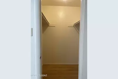 1620 N Wilmot Road #UNIT L107, Tucson, AZ 85712 - Photo 6