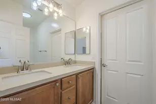 6603 E Ladonna Ln, Tucson, AZ 85756 - Photo 20
