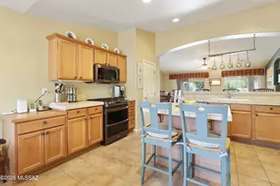 2328 E Desert Pueblo Pass, Green Valley, AZ 85614 - Photo 14