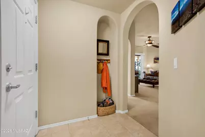 2550 E River Road #11205, Tucson, AZ 85718 - Photo 10
