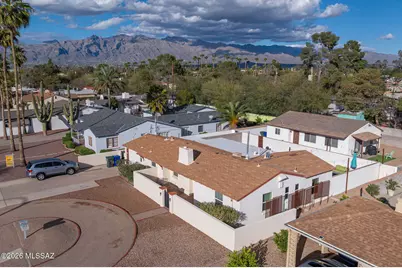 2040 N Campbell Avenue, Tucson, AZ 85719 - Photo 1