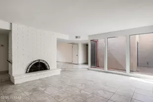 5726 N Camino Del Sol, Tucson, AZ 85718 - Photo 8