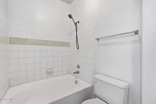 7050 E Sunrise Dr, Tucson, AZ 85750 - Photo 24
