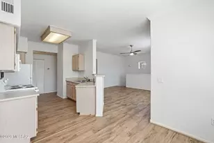 7050 E Sunrise Dr, Tucson, AZ 85750 - Photo 20