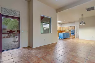 5335 S Rust Ln, Tucson, AZ 85747 - Photo 4