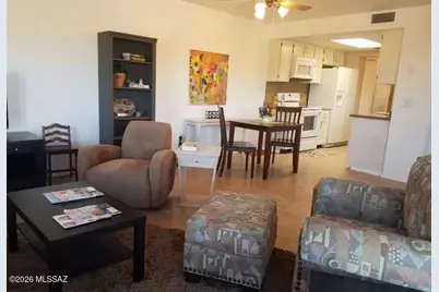 295 W Placita De Los Anillos, Green Valley, AZ 85614 - Photo 6