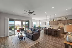 1605 E Balestra Way, Green Valley, AZ 85614 - Photo 8