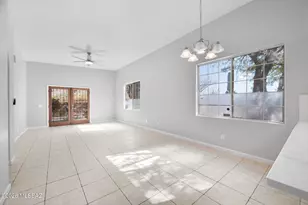 6683 N Calle Sin Nombre, Tucson, AZ 85718 - Photo 10