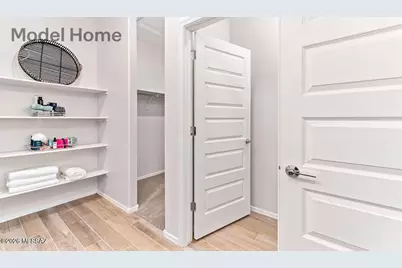 10448 W Thetford Lane, Marana, AZ 85653 - Photo 12