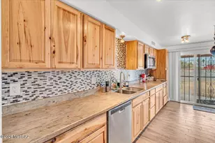 7141 E Tamara Dr, Tucson, AZ 85730 - Photo 12