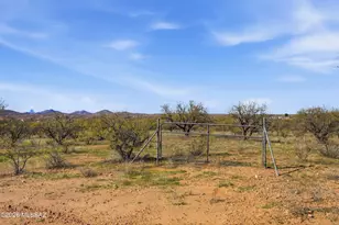 15700 W Crooked Sky Way, Arivaca, AZ 85601 - Photo 20