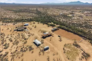 7192 S Marstellar Rd, Tucson, AZ 85735 - Photo 6