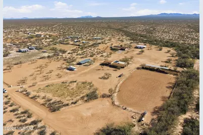 7192 S Marstellar Road, Tucson, AZ 85735 - Photo 8