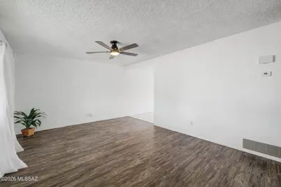 4028 S Evergreen Avenue, Tucson, AZ 85730 - Photo 4