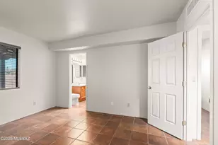 9147 N Ironwood Meadows Dr, Tucson, AZ 85742 - Photo 8